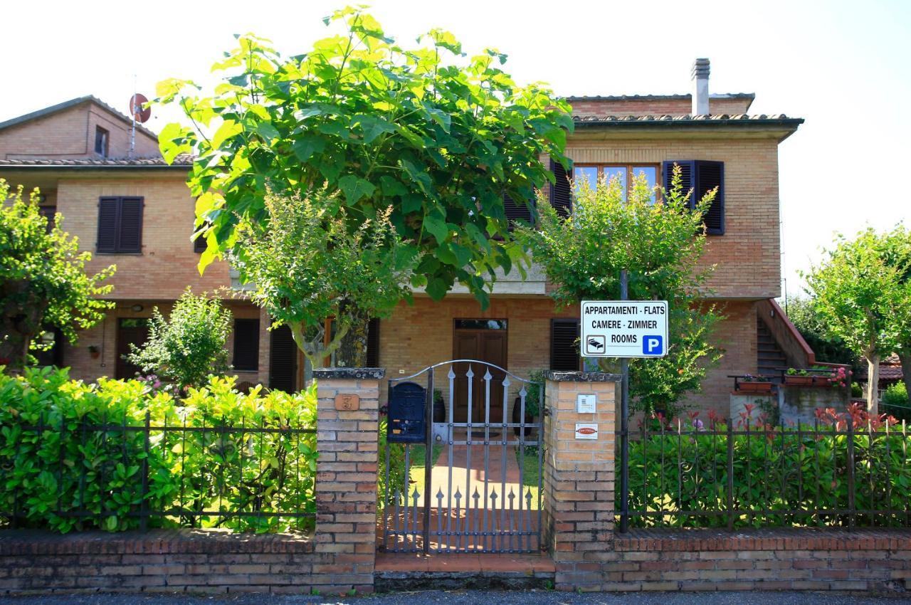 מלון סן ג'ימיניאנו Casa Milena מראה חיצוני תמונה