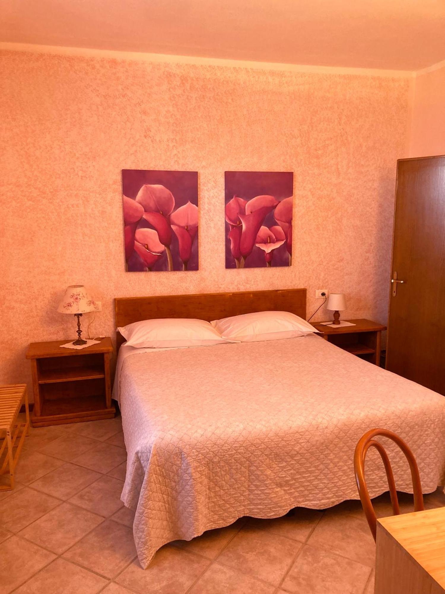 מלון סן ג'ימיניאנו Casa Milena מראה חיצוני תמונה